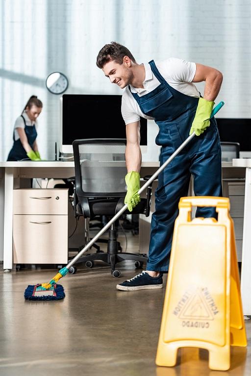 Meilleures habitudes pour garder votre espace de travail organisé et propre, grâce à vos collaborateurs !